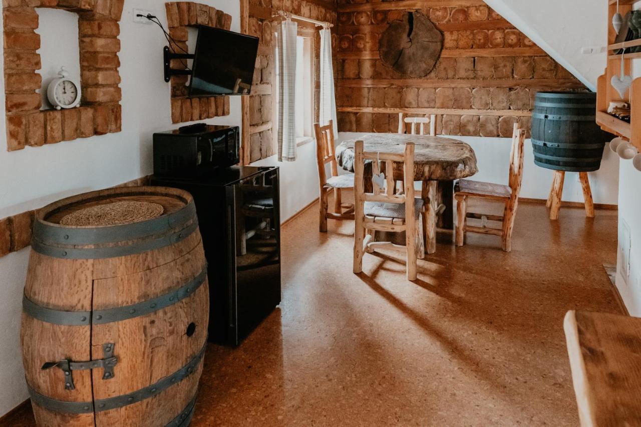 Hotel Osada Havranu à Hnanice  Extérieur photo